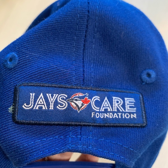 New blue cap - Picture 4 of 8